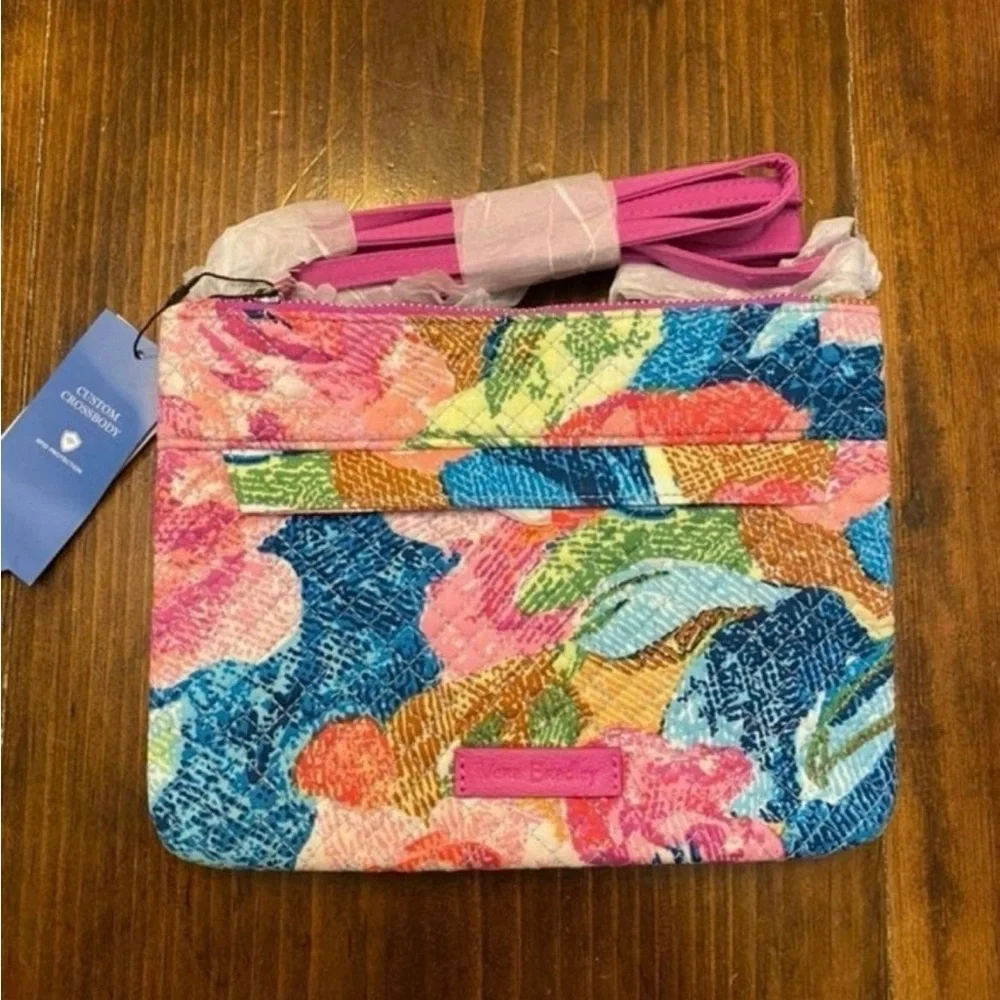 Vera Bradley Bright Pink “Superbloom” Crossbody Multiple use Two-piece NEW RFID